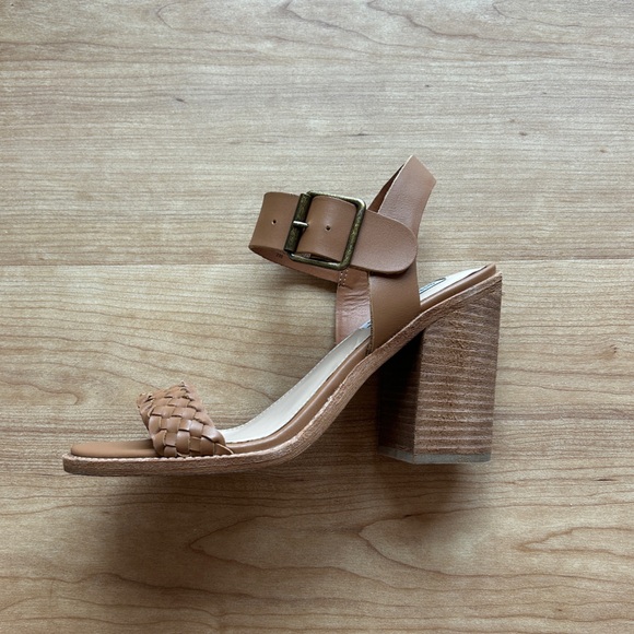 Steve Madden Cadence Leather Heeled Sandal (Cognac) - Picture 10 of 14